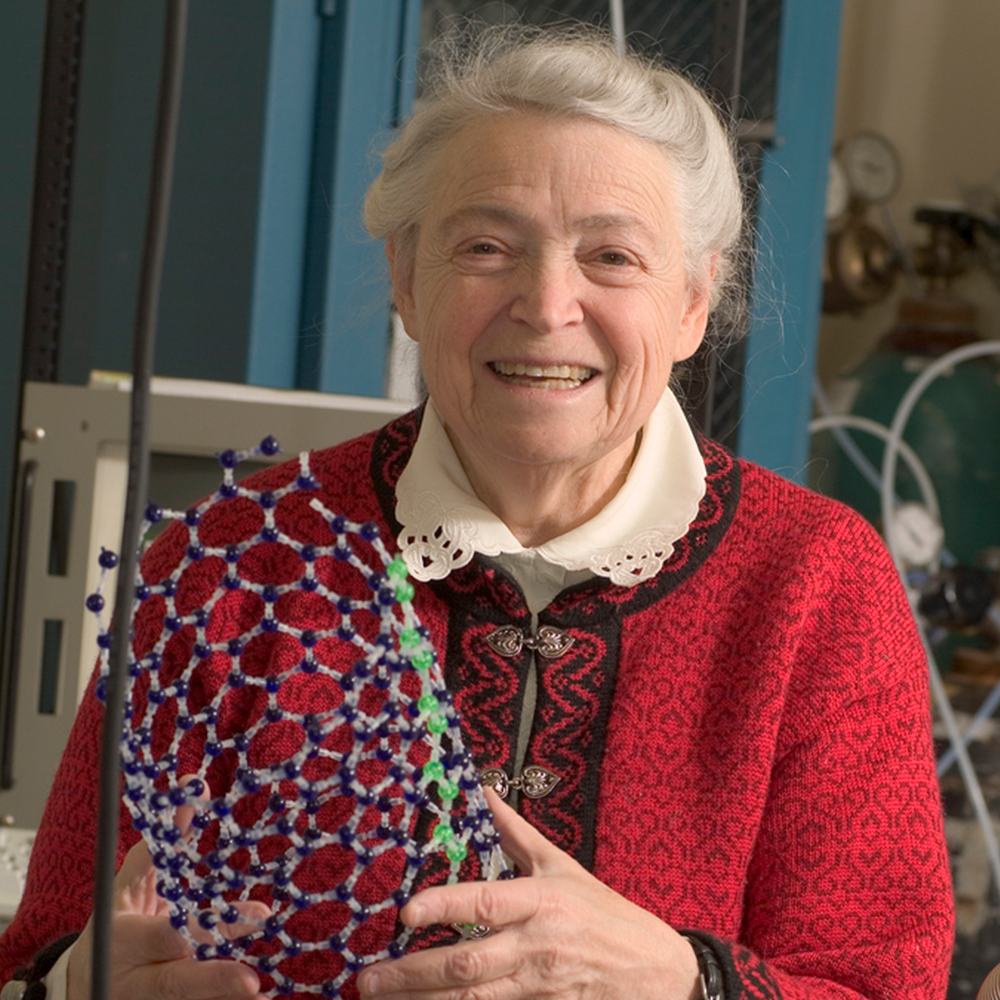 Women in Physics: Mildred Dresselhaus, Queen of Carbon - Blog: Die